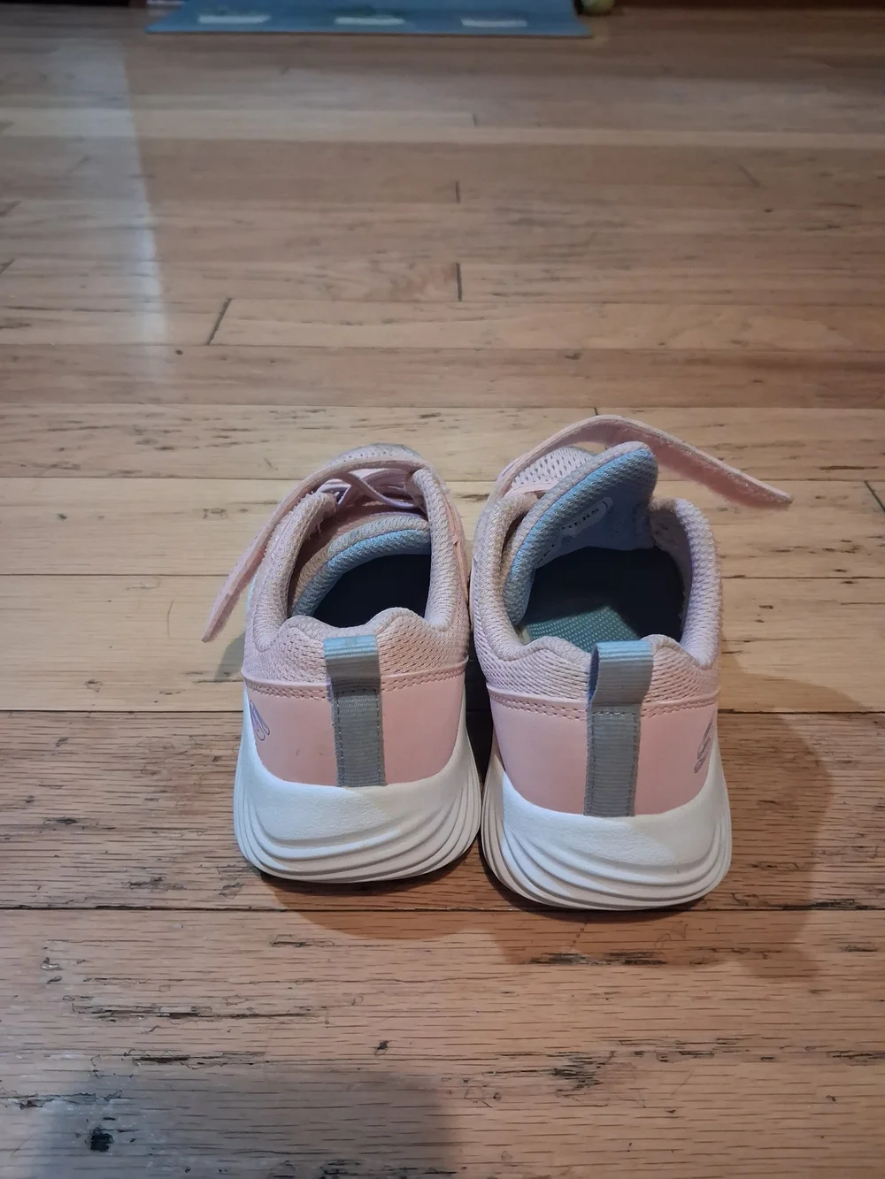 Skechers cushioned upper